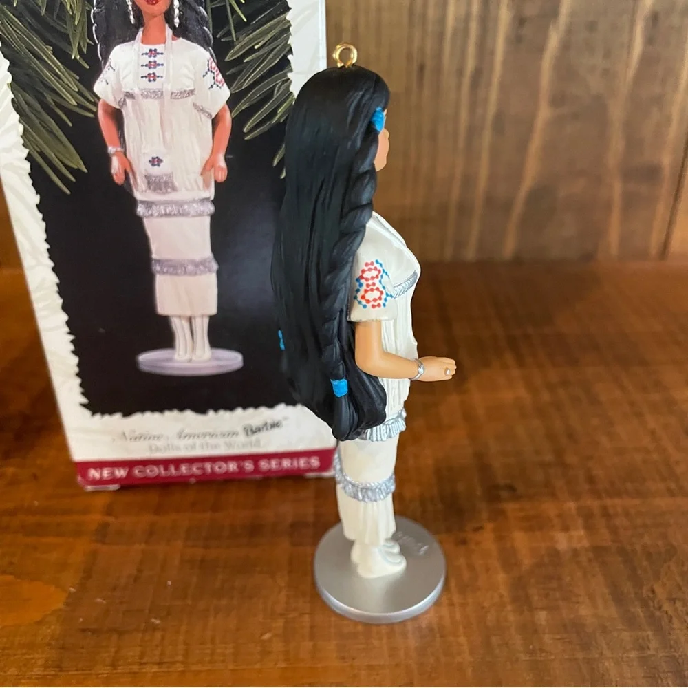 1996 Hallmark Barbie Native American Ornament DOLLS OF THE WORLD Never displayed